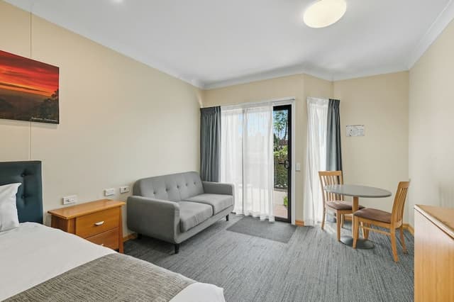 Queen Room