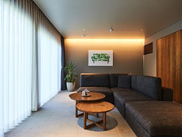 Stylish Maisonette Suite (Available from 8 years old)