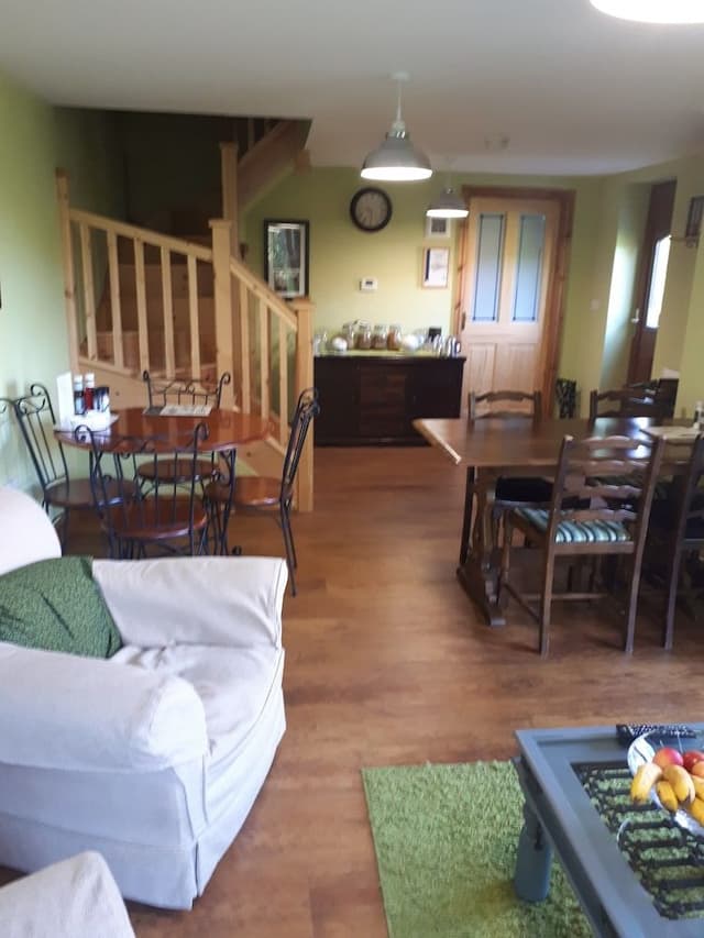 Family Room, Garden View