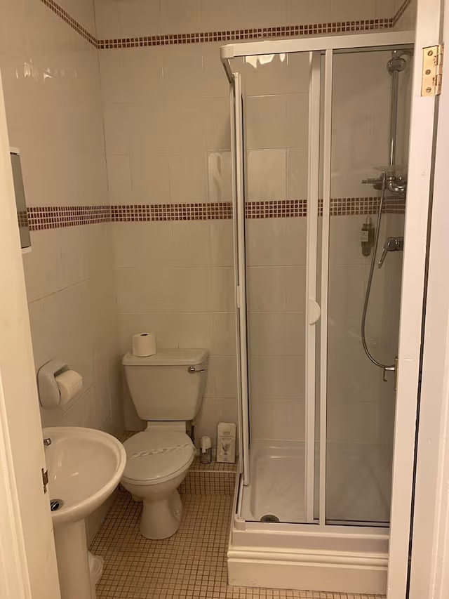 Deluxe Single Room, Ensuite