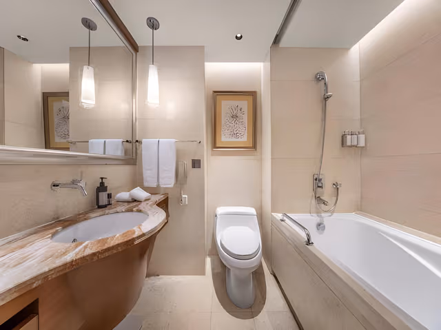 Superior King Room