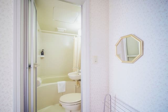 Economy Triple Room, 3 Twin Beds, Partial Sea View