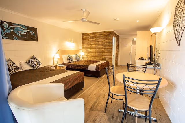 Deluxe Twin Room