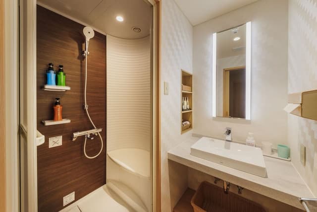 Standard Japanese-Style Room with Beds & Shower room, Non Smoking