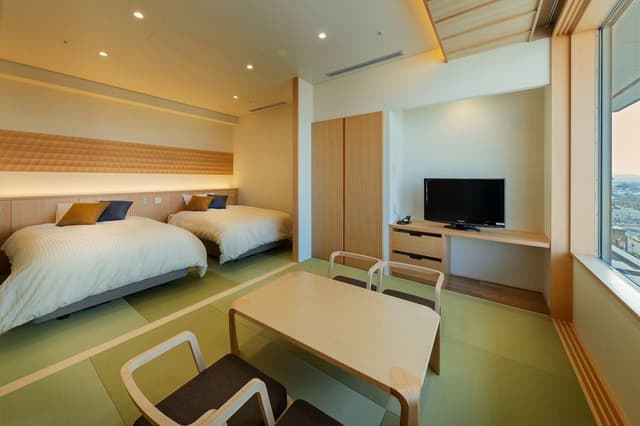 Superior Japanese-Style Room with Beds & Bath room, Non Smoking