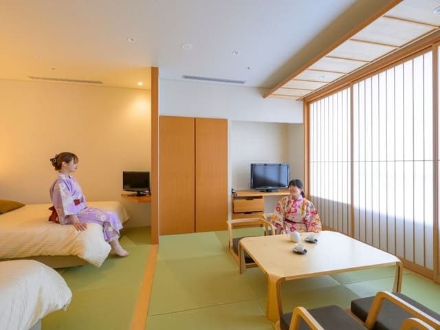 Superior Japanese-Style Room with Beds & Bath room, Non Smoking