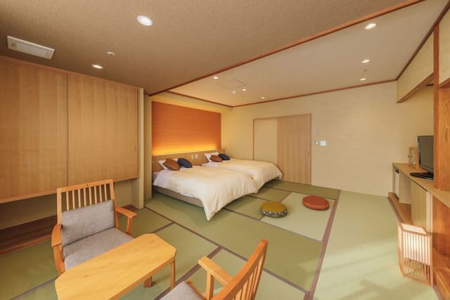 Standard Japanese-Style Room with Beds & Shower room, Non Smoking