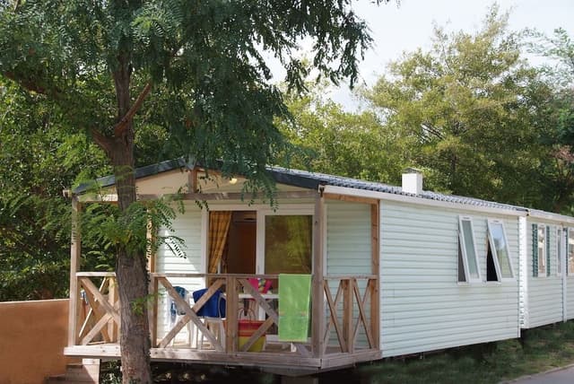 Mobile Home, 2 Bedrooms
