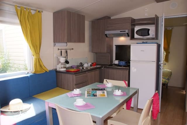 Mobile Home, 3 Bedrooms