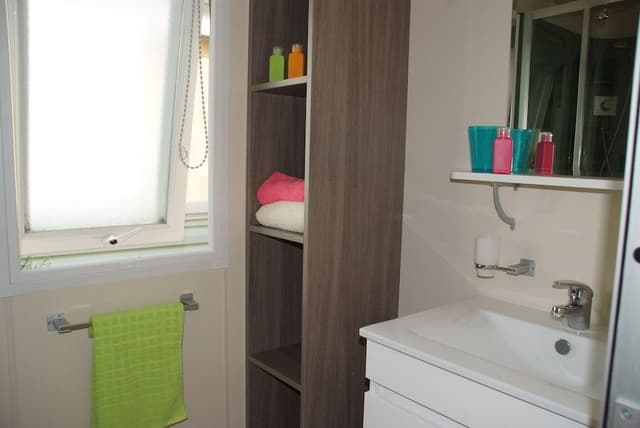 Mobile Home, 3 Bedrooms