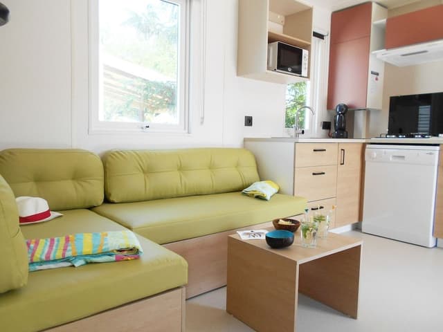 Mobile Home, 3 Bedrooms