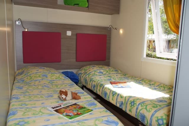Mobile Home, 3 Bedrooms
