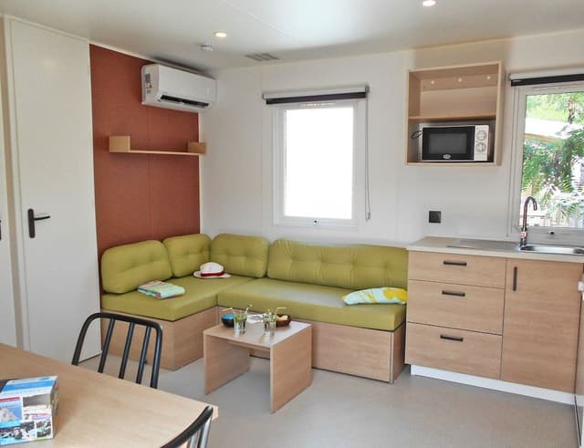 Mobile Home, 3 Bedrooms