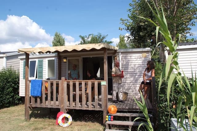 Mobile Home, 2 Bedrooms, Pool Access (Colorado)