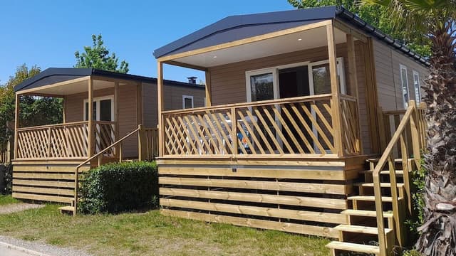 Mobile Home, 2 Bedrooms