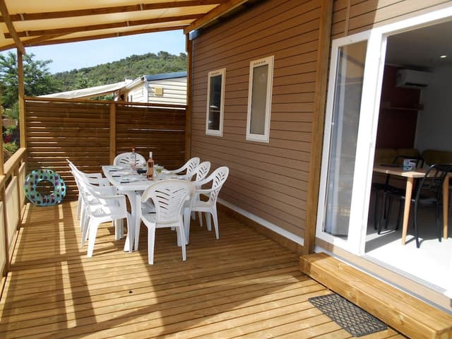 Mobile Home, 3 Bedrooms