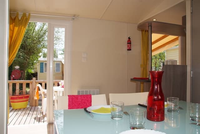 Mobile Home, 3 Bedrooms (Bahamas)