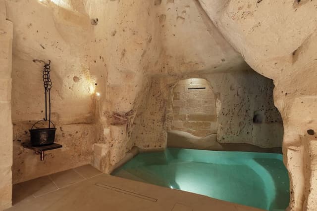 Luxury Suite, 1 King Bed, Private Pool