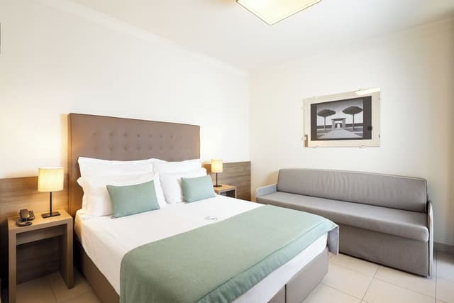 Classic Triple Room, Ocean View