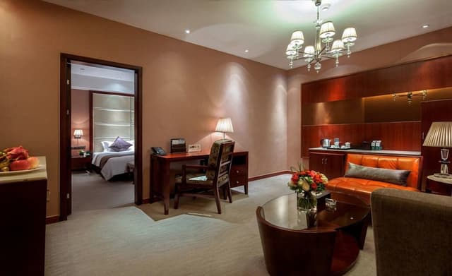 Grand Deluxe Suite