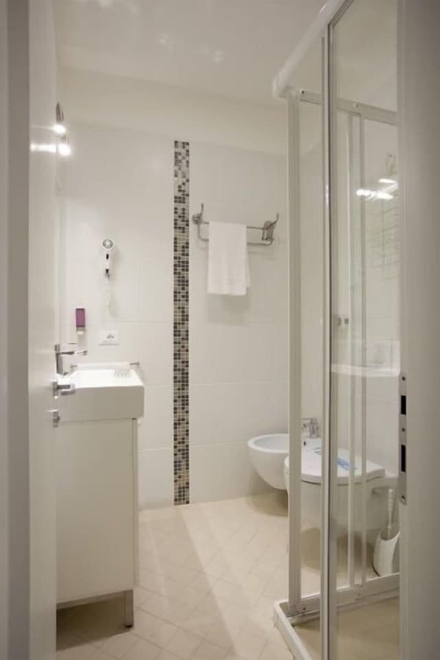 Basic Double or Twin Room