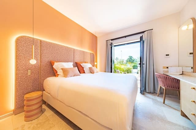 Comfort Room