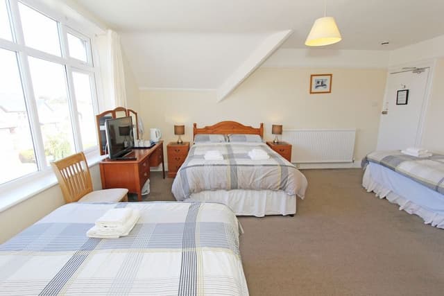 Family Room (2 Adults + 2 Children Second Floor)
