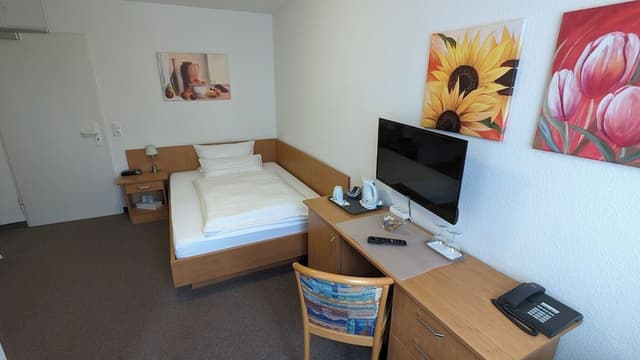 Premium Single Room