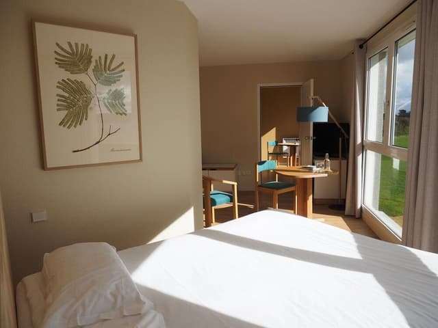Classic Double Room, Partial Ocean View