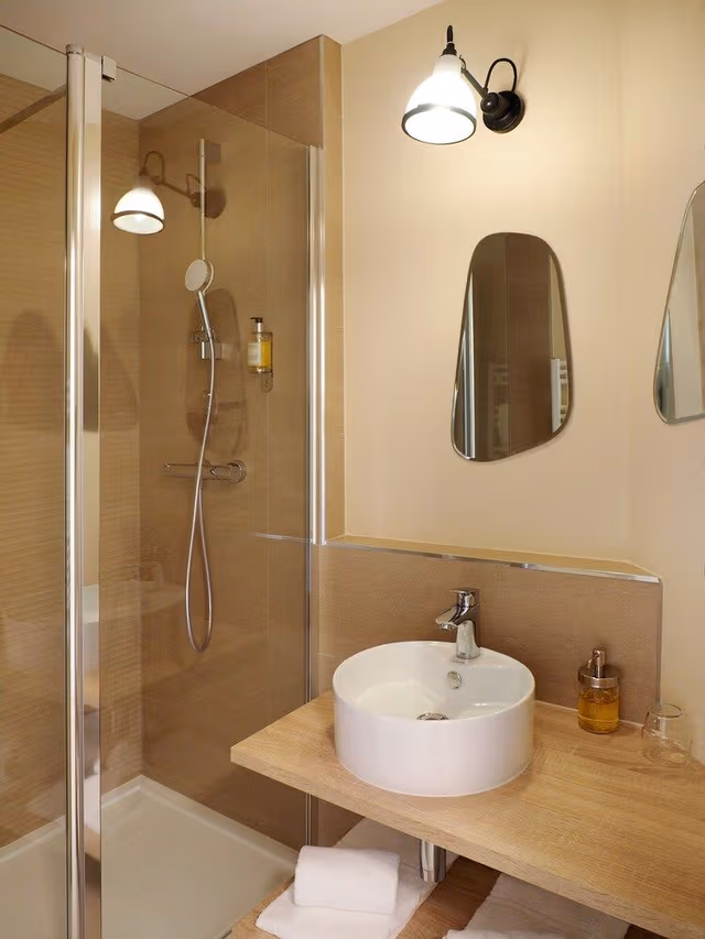 Classic Double Room, Partial Ocean View