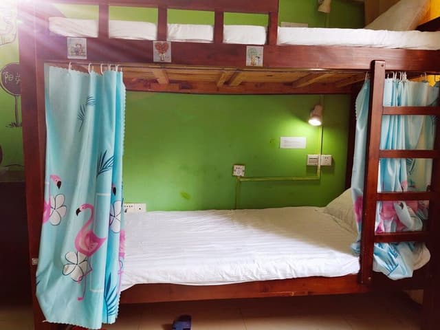 Bed in 6-bed Male Dormitory Room