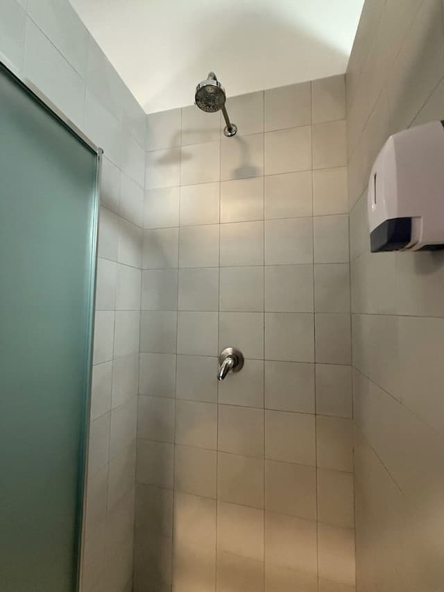 Shared Dormitory, Women only, Ensuite (6 pax)