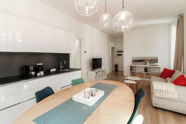Apartment, Balcony