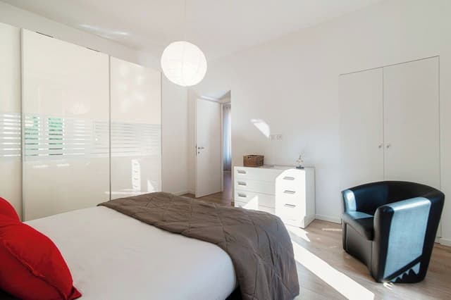 Apartment, Balcony