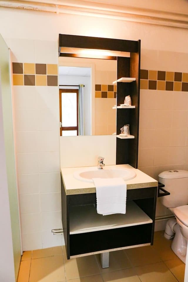 Mobile Home, 2 Bedrooms