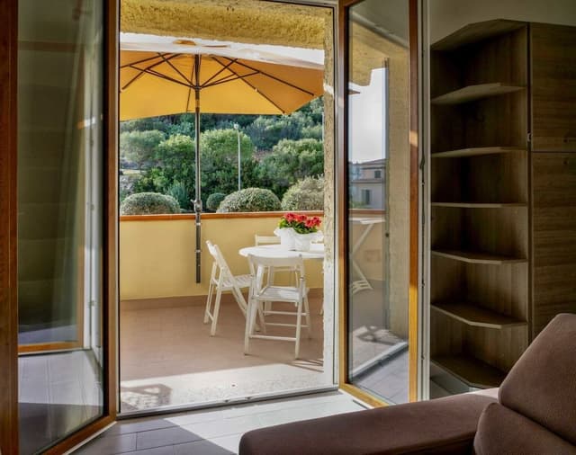 Deluxe Condo, 2 Bedrooms (6 pax)