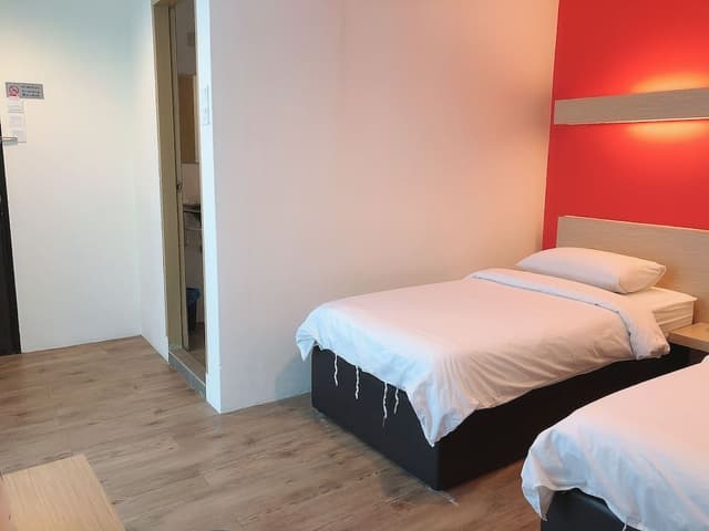 Business Twin Room