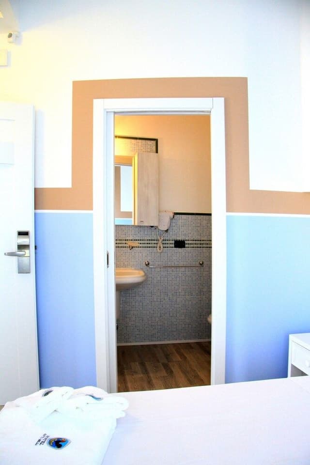 Double Room, Balcony
