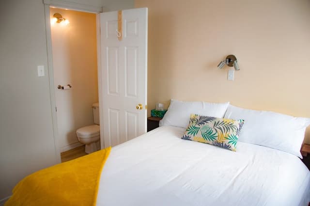Superior Room, 1 Queen Bed, Private Bathroom, River View
