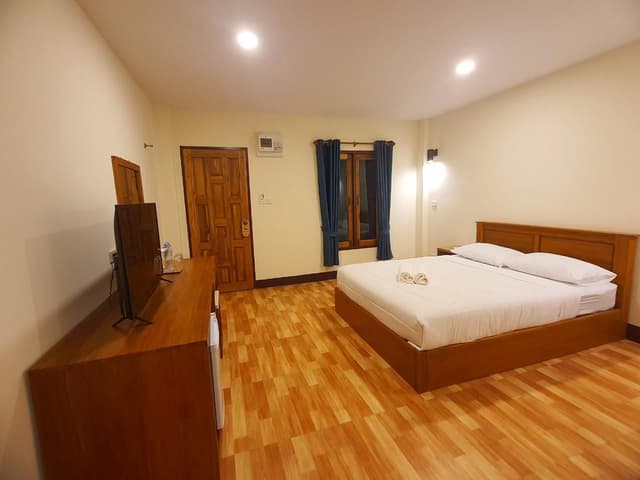 Classic Single Room