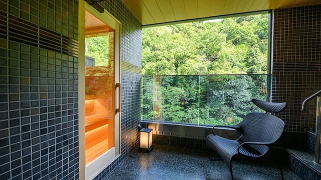Twin Room with Open-Air Hot Spring, Sauna & Stream View - New in 2025