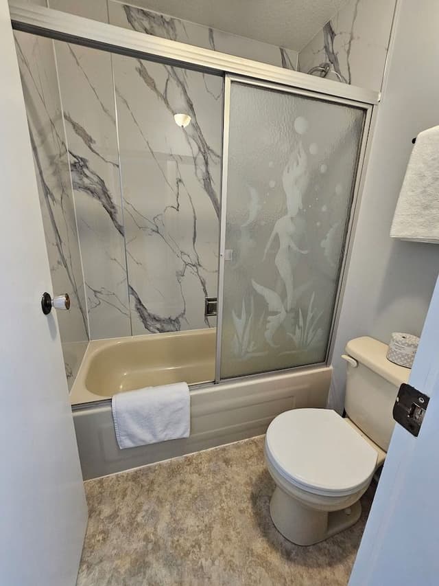 Exclusive Single Room, 1 Queen Bed