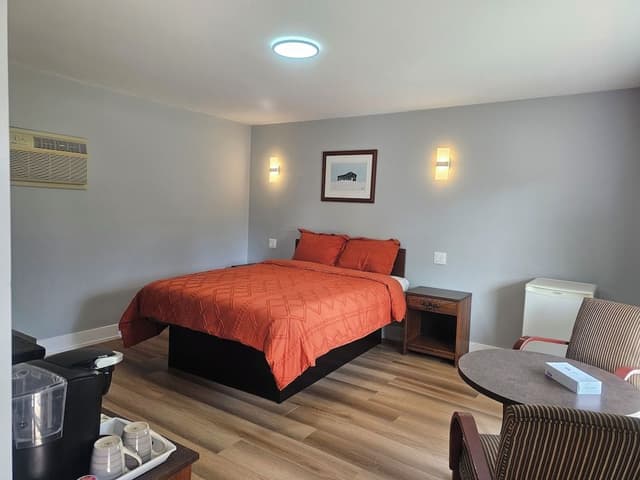 Exclusive Single Room, 1 Queen Bed