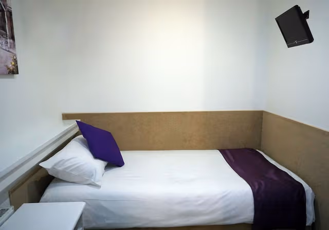 Classic Single Room