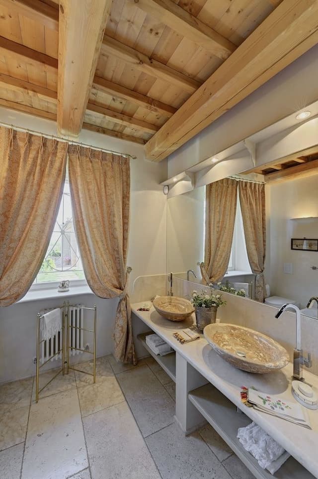 Deluxe Suite, 1 Double Bed, Garden Area