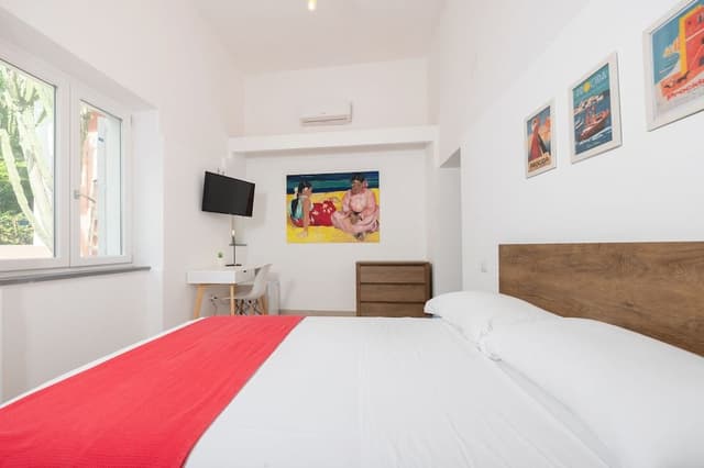 Economy Room, 1 Large Twin Bed