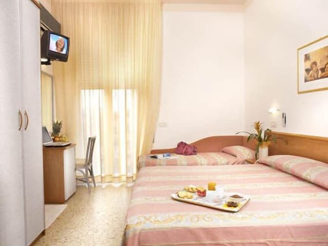 Classic Triple Room