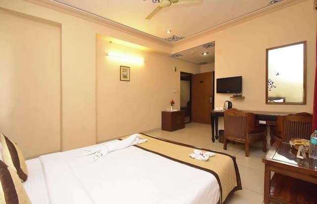Deluxe Double or Twin Room, 1 Double Bed
