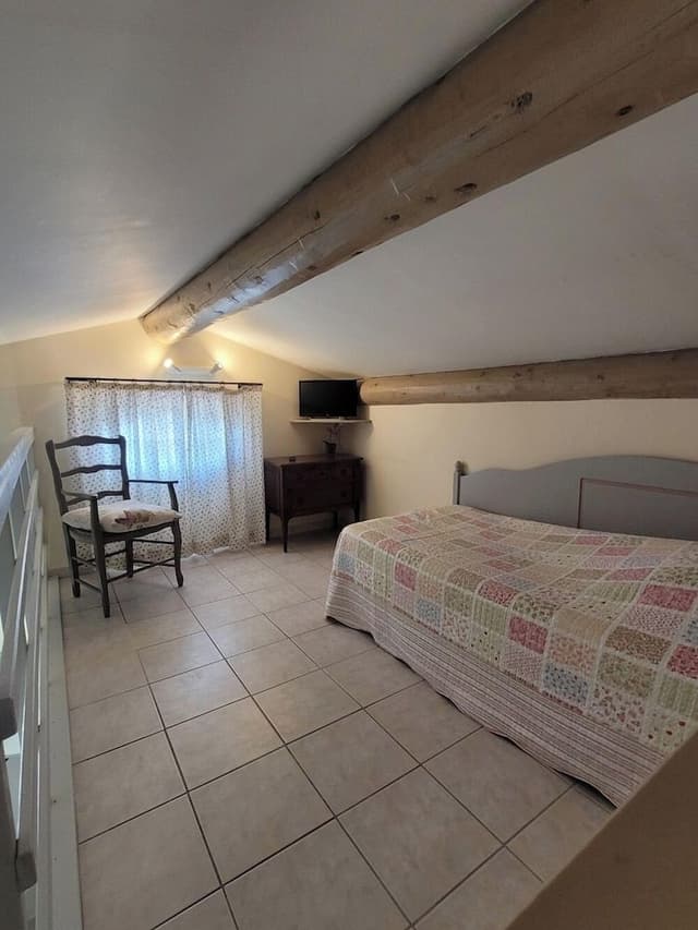 Suite familiale triple (Violette)