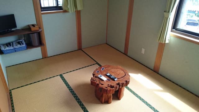 Japanese Style Room for 2 People, Shared Bathroom
